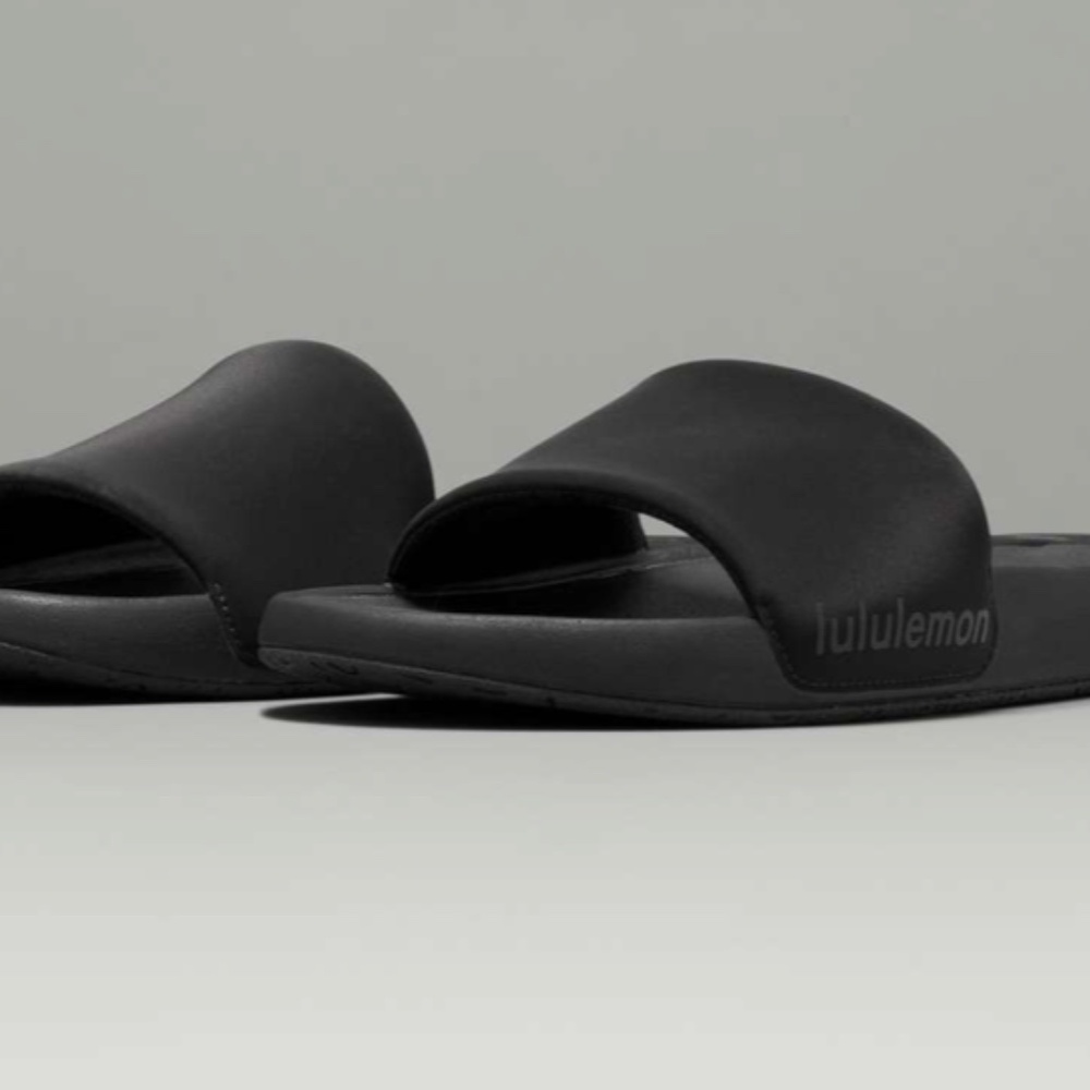 Lululemon Restfeel Womens Slide